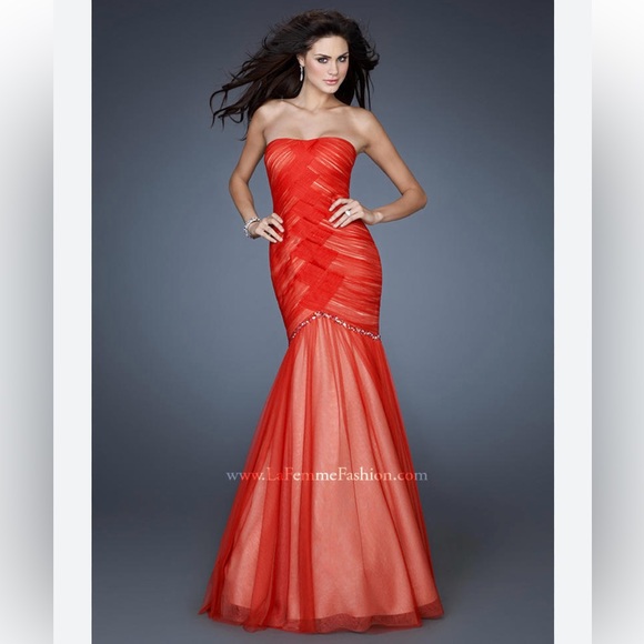 La Femme Dresses & Skirts - Like New La Femme Orange Sexy Red Strapless Rhinestone Gauze Chic Dress 2